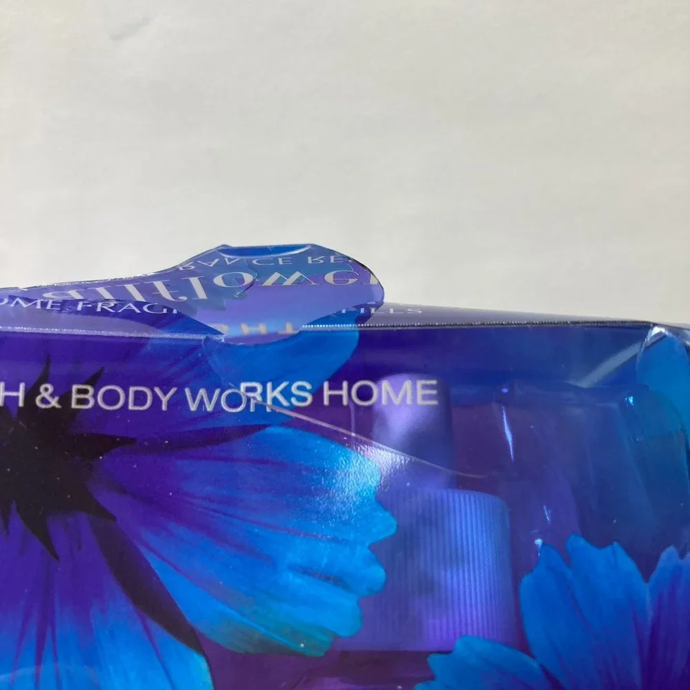 DAMAGED Bath & Body Works Wallflowers Moonlight Path 6-2 Packs DISCONTINUED
